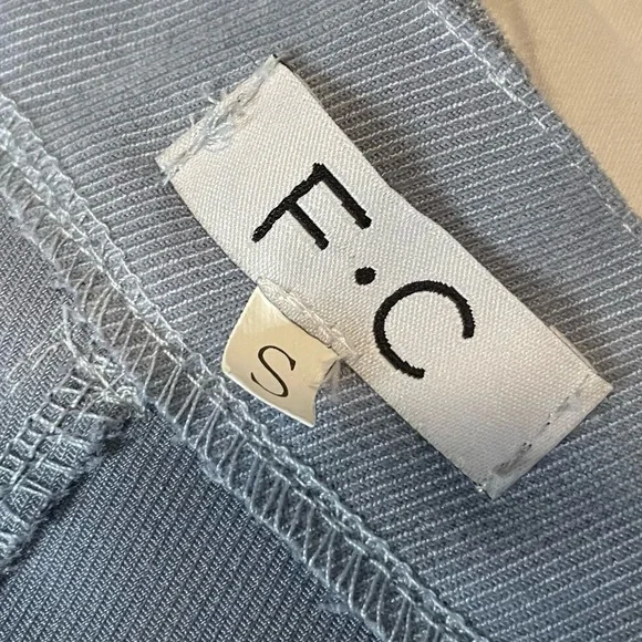 Pencil Skirt - Picture 4 of 4